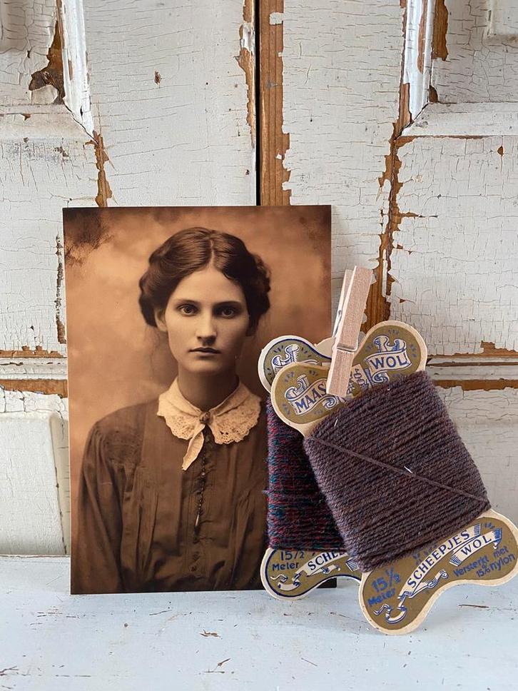 Maaswol met kaart, Antiek en Kunst, Curiosa en Brocante, Ophalen of Verzenden