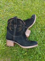 Fashion by Moretto, Ophalen of Verzenden, Zo goed als nieuw, Sneakers of Gympen