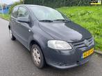 Volkswagen Fox 1.2 Trendline APK 02-2025, Auto's, Volkswagen, Origineel Nederlands, Te koop, Zilver of Grijs, Benzine