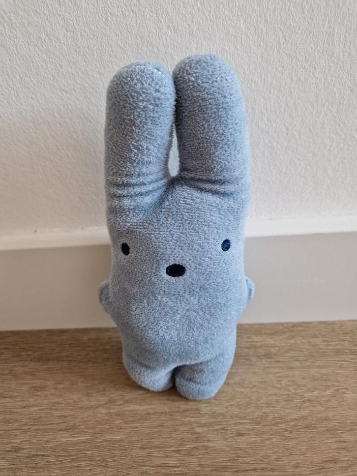 Knuffel konijn blauw Zeeman 20 cm K9383, Kinderen en Baby's, Speelgoed | Knuffels en Pluche, Zo goed als nieuw, Konijn, Ophalen of Verzenden