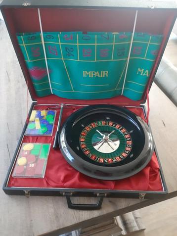 Roulette set in koffer  beschikbaar voor biedingen