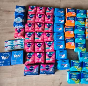 44 stuks maandverband prijs is vast! beschikbaar voor biedingen