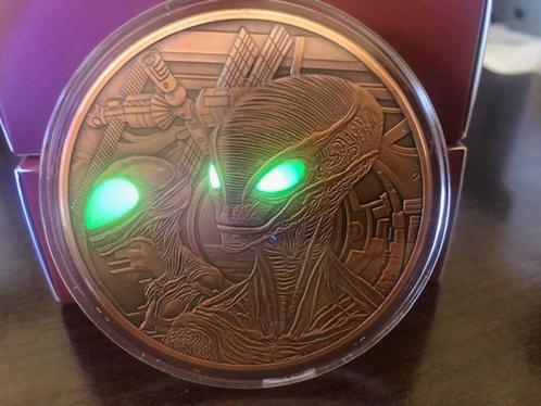 LAATSTE 2 - USA - Alien glow in the dark - 5 oz copper, Postzegels en Munten, Edelmetalen en Baren, Koper, Ophalen of Verzenden