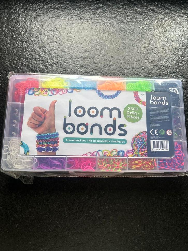 Loom Bands Set - Nieuw in verpakking!, Hobby en Vrije tijd, Knutselen, Nieuw, Materiaal, Ophalen of Verzenden