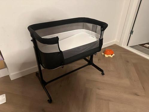 Novi Co-sleeper Wieg - Zwart Melange, Kinderen en Baby's, Babywiegjes en Ledikanten, Zo goed als nieuw, Wieg, Ophalen
