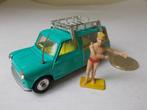 1965 Corgi Toys 485 AUSTIN MINI COUNTRYMAN + SURFER I.z.g.st, Ophalen of Verzenden, Zo goed als nieuw, Auto, Corgi