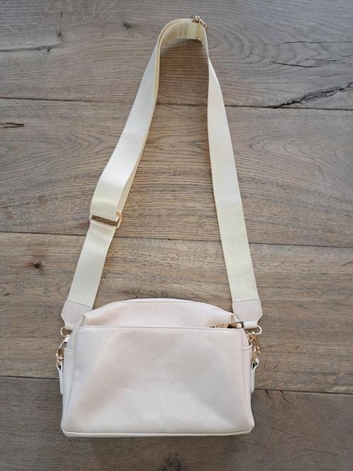 Cameratas 25x16x7, Sieraden, Tassen en Uiterlijk, Tassen | Damestassen, Zo goed als nieuw, Schoudertasje, Beige, Ophalen of Verzenden