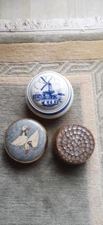 3 Dekselbakjes, Antiek en Kunst, Antiek | Keramiek en Aardewerk, Ophalen of Verzenden