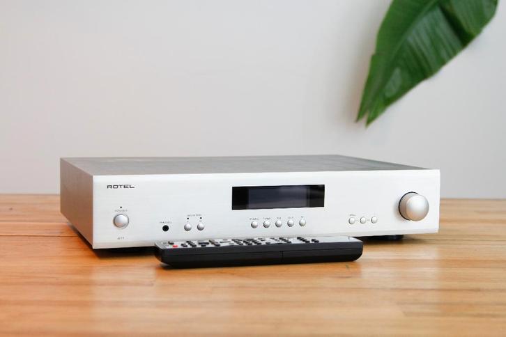 Rotel A11 stereo versterker. Met bluetooth, Audio, Tv en Foto, Versterkers en Receivers, Gebruikt, Stereo, 60 tot 120 watt, Overige merken
