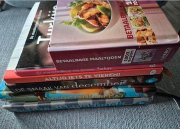 Allerlei kookboeken +Foodies  beschikbaar voor biedingen