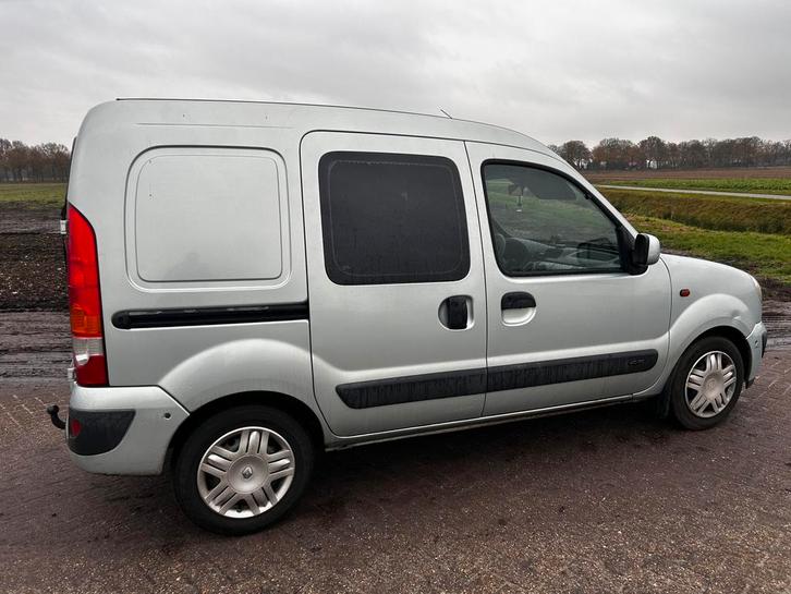 Renault Kangoo 1.5 DCI met airco, Auto's, Bestelauto's, Particulier, Renault, Diesel, Handgeschakeld, Origineel Nederlands, Voorwielaandrijving