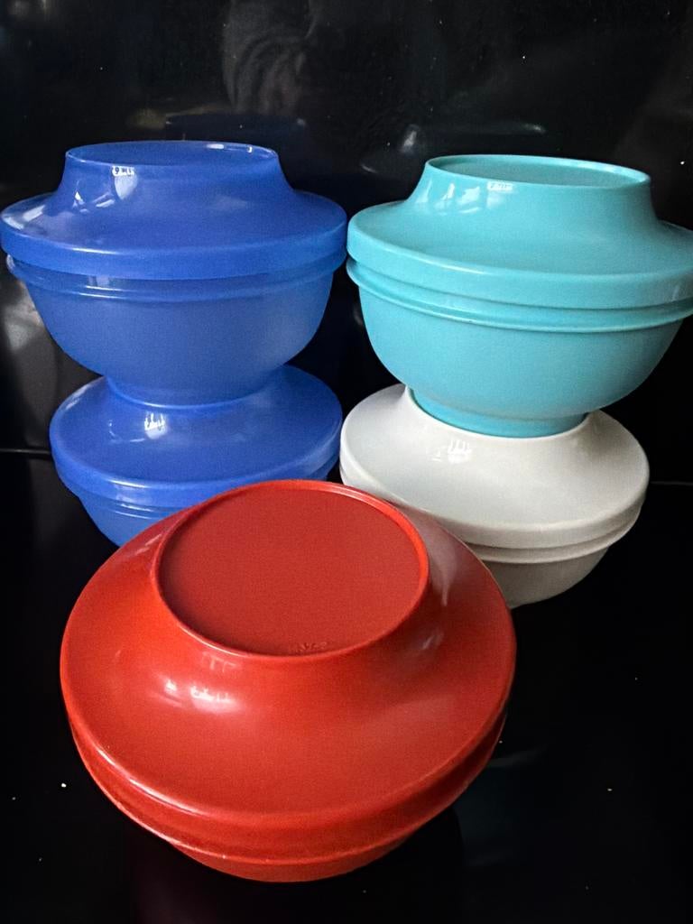 5 Tupperware Oriental Bowl, Huis en Inrichting, Keuken | Tupperware, Ophalen of Verzenden, Gebruikt, Crème, Bak of Kom