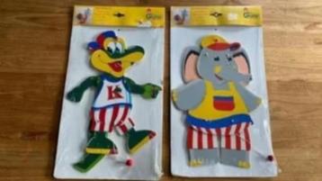Twee houten trekpoppen/figuren : krokodil en olifant (32cm) beschikbaar voor biedingen