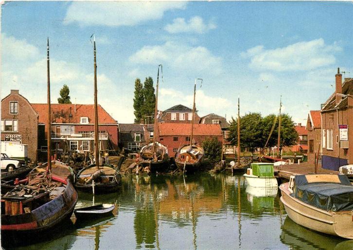 Spakenburg, Helling - boten - 1989 gelopen, Verzamelen, Ansichtkaarten | Nederland, Gelopen, Noord-Brabant, Voor 1920, Ophalen of Verzenden