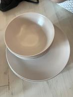 Servies IKEA, Huis en Inrichting, Keuken | Servies, Ophalen, Zo goed als nieuw, Overige stijlen, Bord(en)