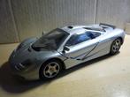 McLaren F1 1993 zilvergrijs Maisto schaal 1:18, Hobby en Vrije tijd, Modelauto's | 1:18, Ophalen of Verzenden, Zo goed als nieuw