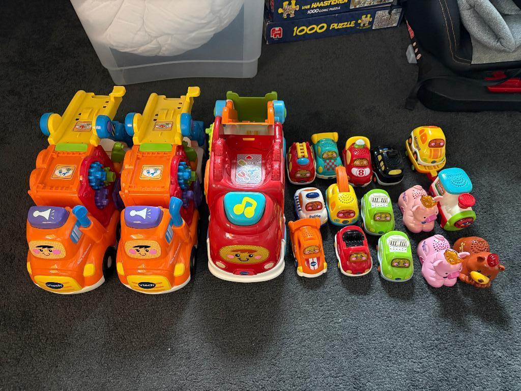 Toet toet auto’s, Ophalen, Zo goed als nieuw, 2 tot 4 jaar