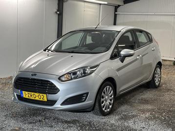 Ford Fiesta 1.0 Style 48kW 5Drs 2015 NAVI AIRCO BLUETOOTH beschikbaar voor biedingen