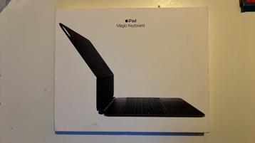 Apple magic keyboard voor Ipad pro 13inch  beschikbaar voor biedingen