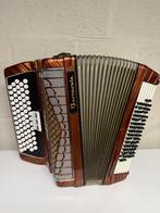 Zelfspelende Luxe Accordeon en veel meer ..., Muziek en Instrumenten, Accordeons, Overige merken, Met riemen, Overige formaten