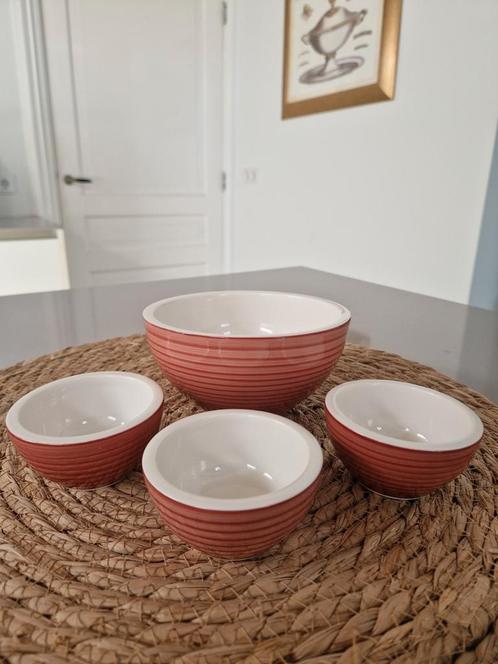Set van 4 kommen Villeroy en Boch Manufacture Rouge Nieuw, Huis en Inrichting, Keuken | Servies, Nieuw, Kom(men), Overige stijlen