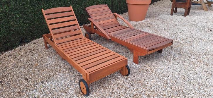 Ligbedden hout 2 stuks, Tuin en Terras, Ligbedden, Zo goed als nieuw, Hout, Ophalen