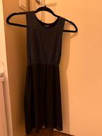 Zwart gliter jurkje maat 134-140, Ophalen of Verzenden, Zo goed als nieuw, Meisje, Jurk of Rok