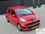 Peugeot 107 1.0-12V XS *AUTOMAAT* nette auto 107 62.491 km, Auto's, Elektrische ramen, Gebruikt, 4 stoelen, 68 pk
