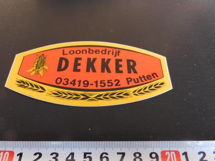 sticker putten loonbedrijf dekker *, Verzamelen, Stickers, Zo goed als nieuw, Ophalen