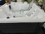 Jacuzzi zeer netjes Koopjes ALARM, Tuin en Terras, Jacuzzi's, Ophalen of Verzenden