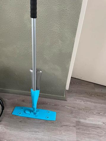 Leifheit - Vloerwisser incl. reservoir beschikbaar voor biedingen