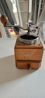 Pedé Koffiemolen., Antiek en Kunst, Antiek | Keukenbenodigdheden, Ophalen of Verzenden