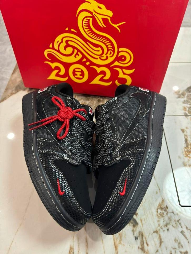 Travis Scott x Air Jordan 1 Low, Kleding | Dames, Schoenen, Nieuw, Sneakers of Gympen, Zwart, Ophalen of Verzenden