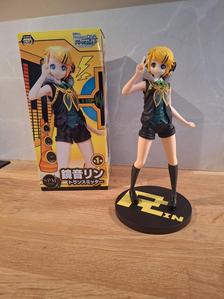Rin Kagamine figure Remote controll, Verzamelen, Poppetjes en Figuurtjes, Ophalen of Verzenden, Zo goed als nieuw