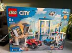 Lego City Politiebureau 60246 - Zo goed als nieuw, Kinderen en Baby's, Speelgoed | Duplo en Lego, Ophalen of Verzenden, Zo goed als nieuw