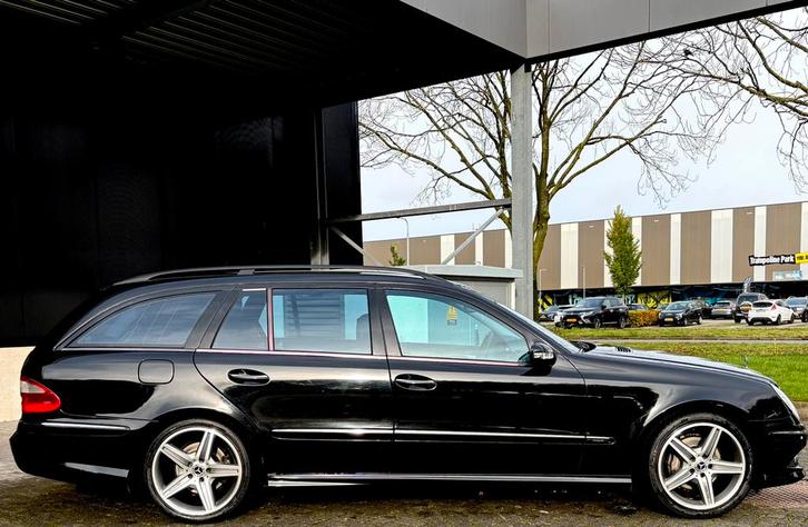 Mercedes-Benz E-Klasse AMG LINE FACELIFT, Auto's, Mercedes-Benz, Particulier, E-Klasse, Diesel, Euro 4, D, Stationwagon, Automaat