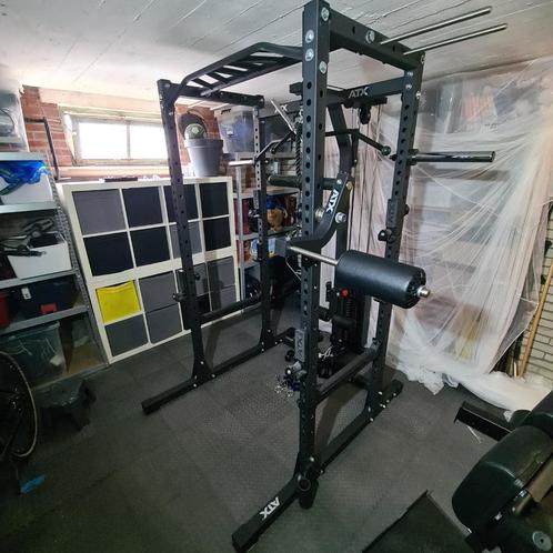 ATX POWERRACK PRX-650 + LATPULLEY 115 KG + VEEL ACCESSOIRES, Sport en Fitness, Fitnessapparatuur, Zo goed als nieuw, Krachtstation
