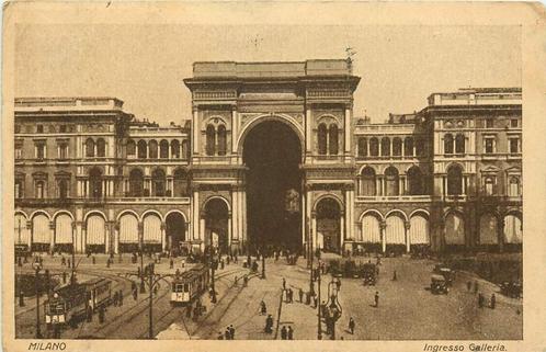 (381-183-015) Milano Ingresso Galleria, Verzamelen, Ansichtkaarten | Buitenland, Overig Europa, Verzenden