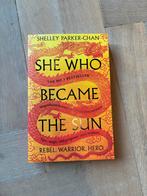 She Who Became the Sun - Shelley Parker-Chan, Ophalen of Verzenden, Zo goed als nieuw