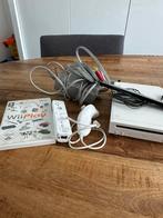 Complete wii nitendo spel computer, Spelcomputers en Games, Spelcomputers | Nintendo Wii, Ophalen of Verzenden, Zo goed als nieuw