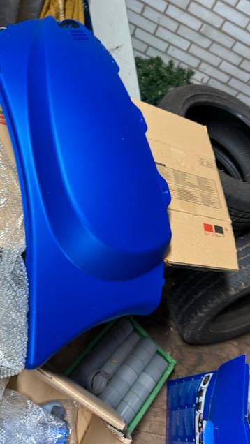  2X Kappenset BTC Riva / AGM - Blauw en Wit (helemaal nieuw) beschikbaar voor biedingen