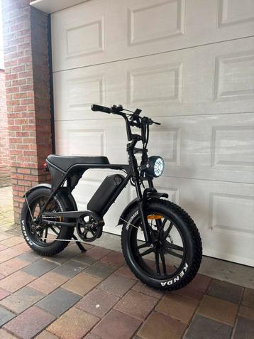 Fatbike v8 2025 model beschikbaar voor biedingen