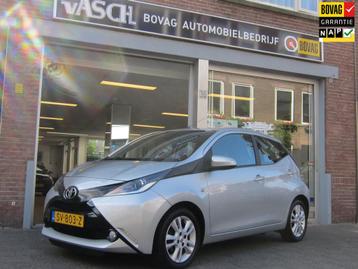 Toyota Aygo 1.0 VVT-i x-pose Navi All In Prijs Bovaggarantie beschikbaar voor biedingen