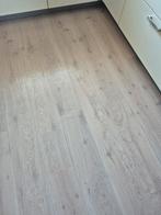 Mooie laminaatvloer grijs 55m2 inclusief ondervloer, Ophalen, Gebruikt, Grijs, 50 tot 75 m²