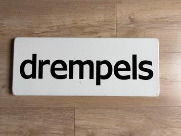 Verkeersbord drempels 20 x 50 cm beschikbaar voor biedingen