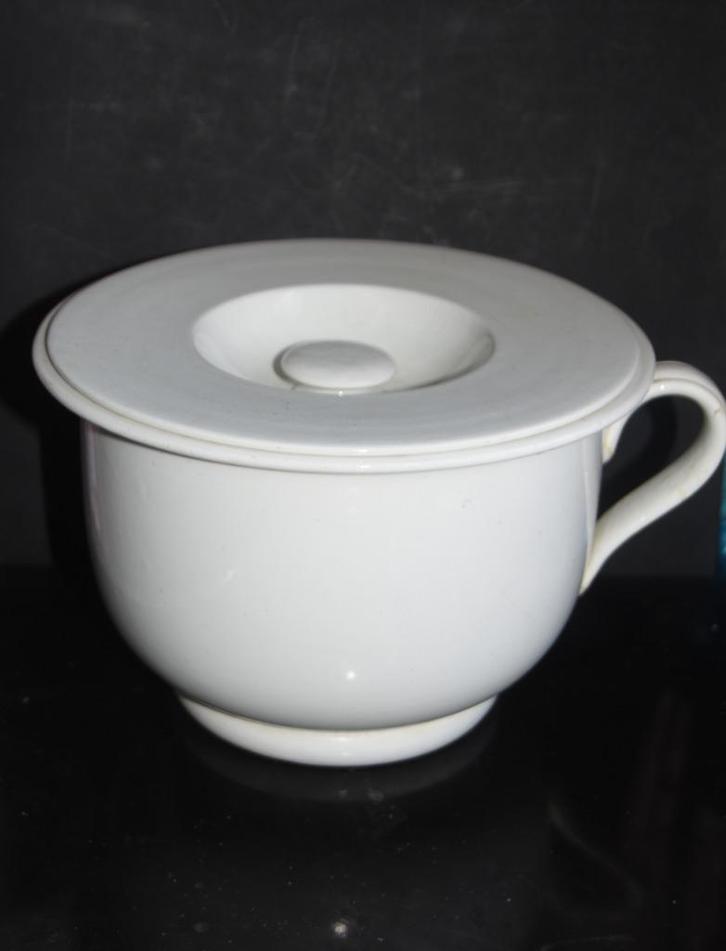 Société Céramique Maestricht po pispot + deksel Regout, Antiek en Kunst, Antiek | Keramiek en Aardewerk, Ophalen of Verzenden