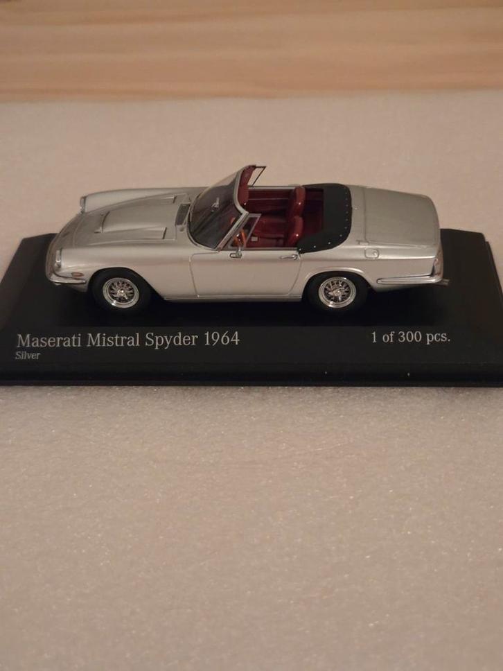 Maserati Mistral Spyder 1964 Minichamps 1:43, Hobby en Vrije tijd, Modelauto's | 1:43, Nieuw, Auto, MiniChamps, Ophalen of Verzenden