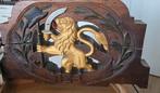 Houten Beeld Leeuw met Zwaard - Decoratief, Antiek en Kunst, Kunst | Beelden en Houtsnijwerken, Ophalen