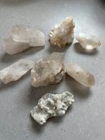 6 kleine bergkristalen en 1 stuk Prehniet edelstenen, Verzamelen, Mineralen en Fossielen, Ophalen of Verzenden, Mineraal