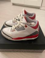 Nike Air Jordan 3 OG Red Fire, Ophalen of Verzenden, Sneakers of Gympen, Gedragen, Rood